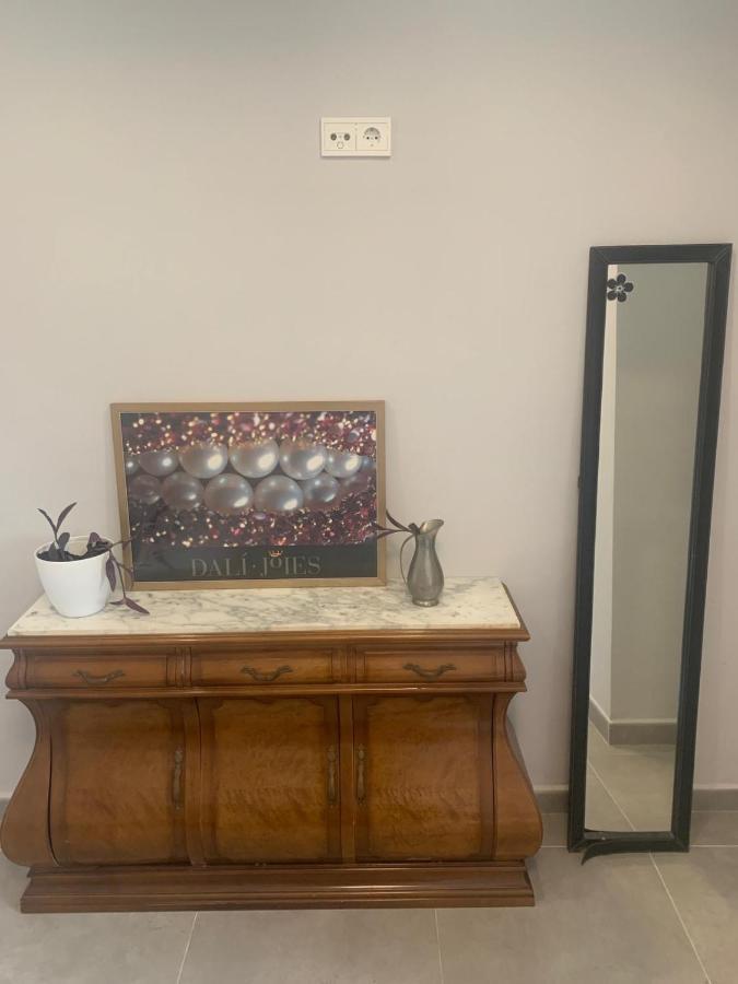 Campanar Room With Private Bathroom Valencia Exterior foto